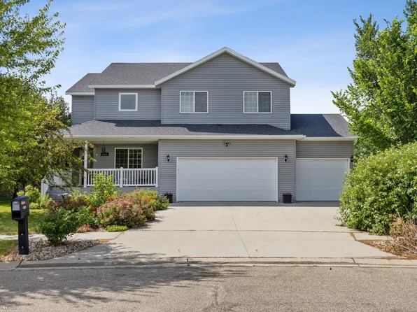 4201 15th St S, Moorhead, MN 56560