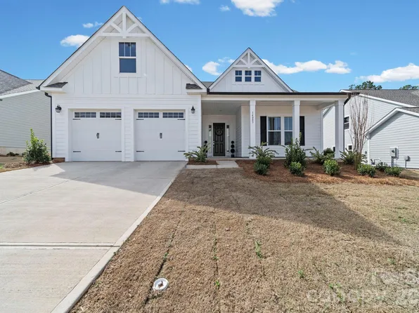 14083 Bobby Jones Dr, Lancaster, SC 29720