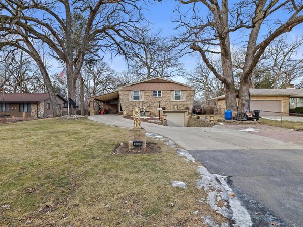 8404 43rd AVENUE, Kenosha, WI 53142