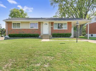 9743 Guehring Dr, Saint Louis, MO 63123