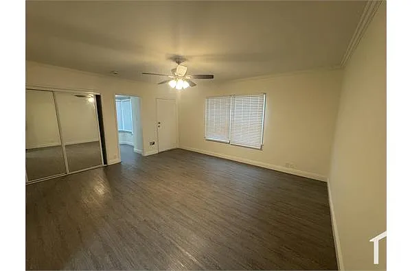 Building Photo - 2529 Hauser Blvd #5
