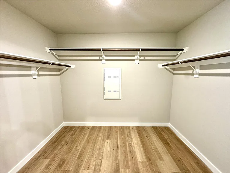 8615 Jetty Glen Dr — Photo 24
