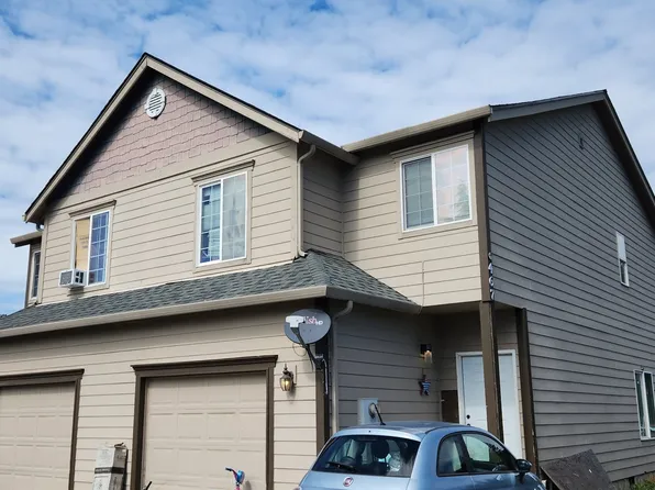 457 N 2nd St, Saint Helens, OR 97051