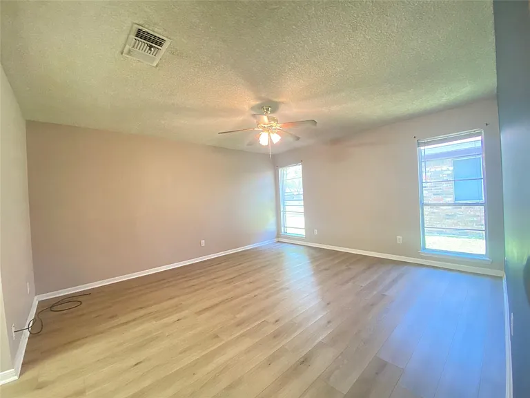 815 Ramada Dr — Photo 11