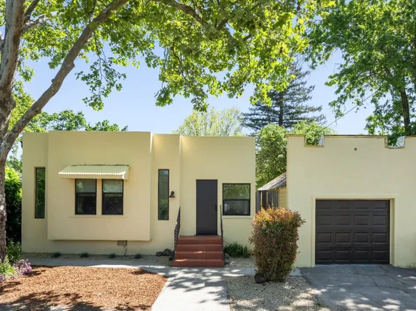 18445 Clayton Avenue, Sonoma, CA 95476