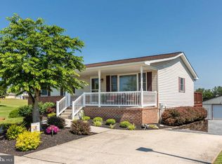 164 Westview Dr, Taneytown, MD 21787
