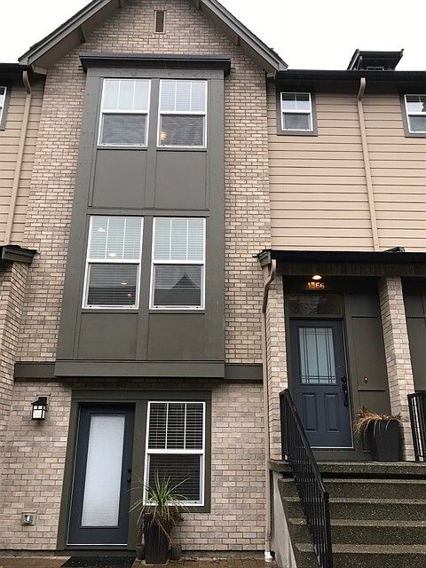 1st image of 1366 Brooklyn Walk NE