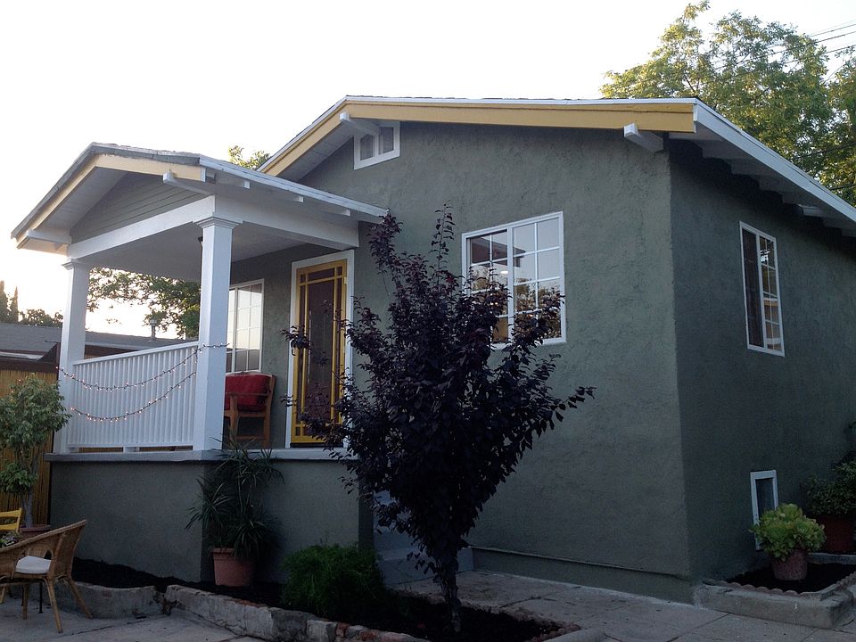1st image of 5039 1/2 Meridian St
