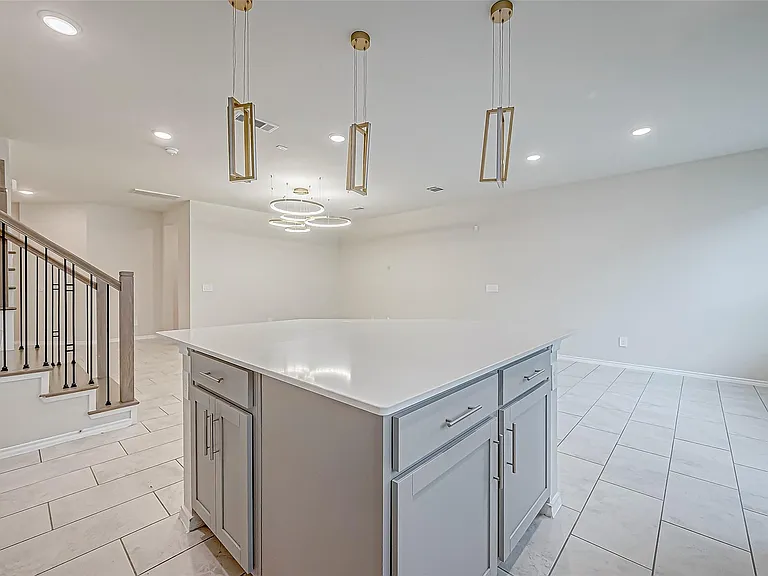 10511 Blankiet Ln — Photo 17
