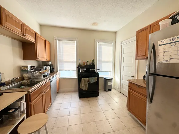 692 Columbia Rd, Dorchester, MA