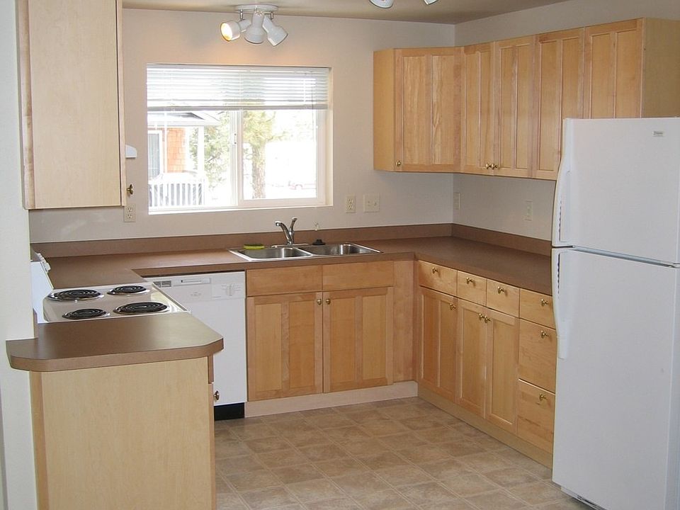 2nd image of 63319 Britta St APT 1