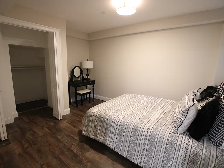 59 Strathmore Rd #1 — Photo 40