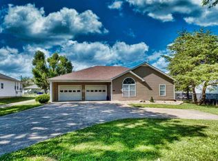 106 Cedar Tree Ln, Russellville, KY 42276