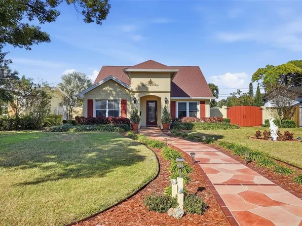 6643 3rd Ave N, Saint Petersburg, FL 33710