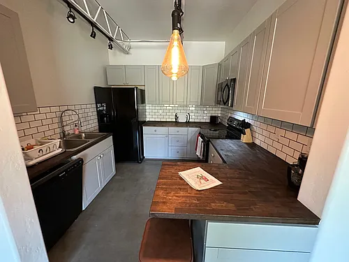 289 Sawmill Rd #2 Photo 1