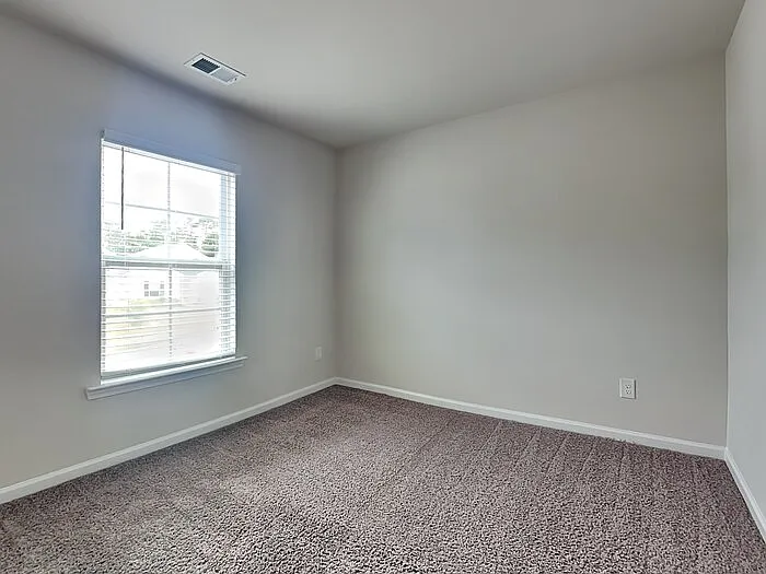 331 Crooked Pine Ct — Photo 14