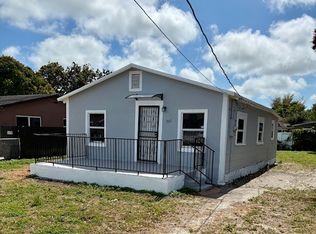 3050 NW 64th St, Miami, FL 33147