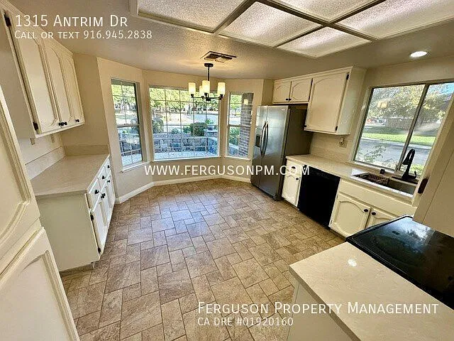 Three Bedroom Home Across From Silverado Oaks Park — Photo 3