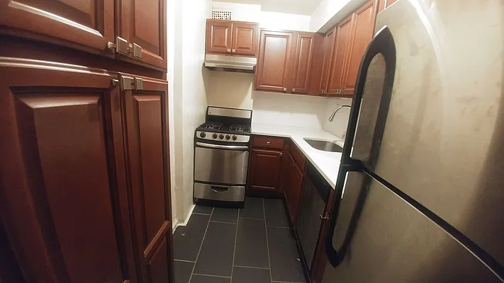 Rented by Zuz Realty | media 20