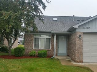 23339 Stromp Ct, Trenton, MI 48183