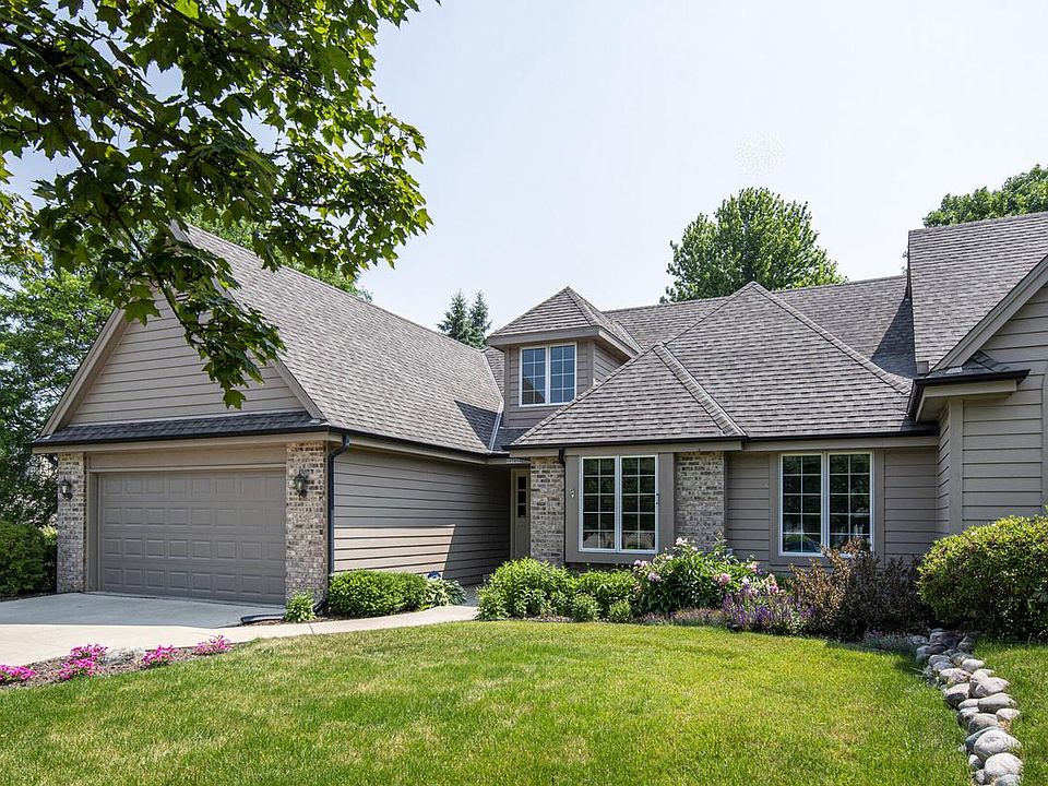 1st image of 19185 Stonehedge DRIVE #A