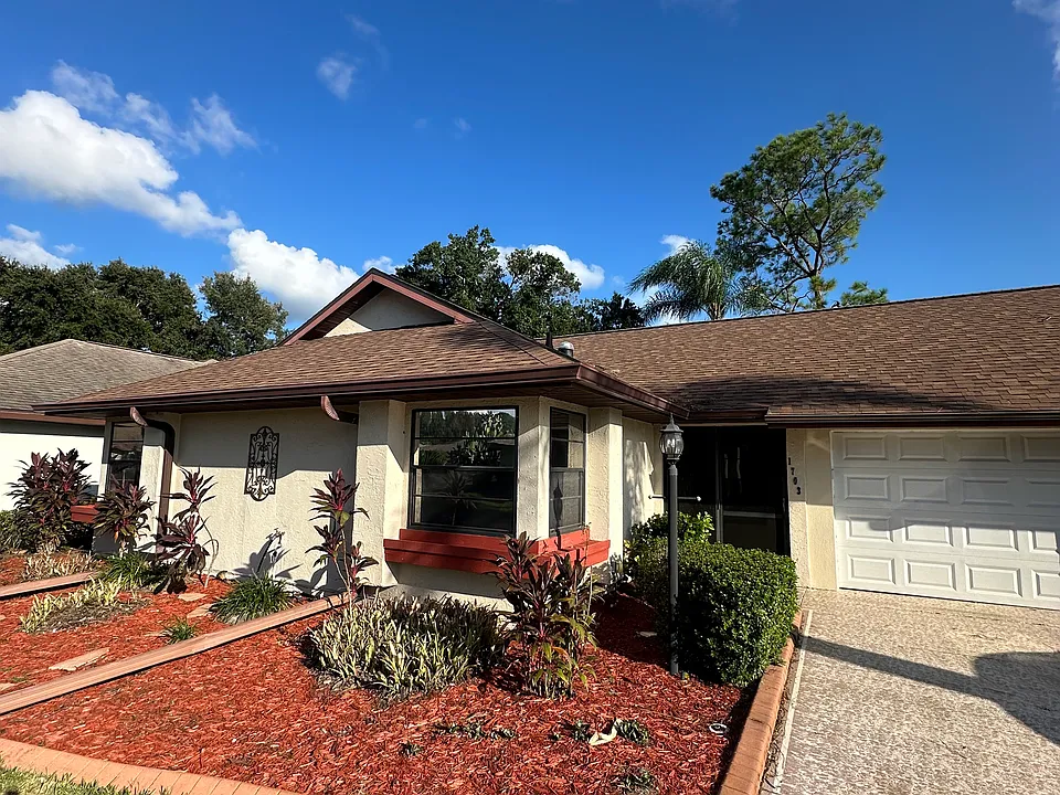 1703 Aura Ct