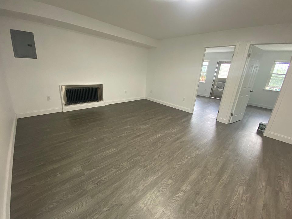 2575 w 15th st brooklyn ny 11214