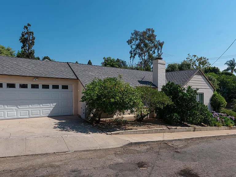 1933 Meridian Ave — Photo 31