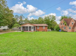1308 Clinch Ave, Clinton, TN 37716
