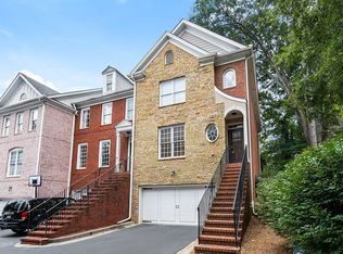 205 Chemin De Vie, Sandy Springs, GA 30342