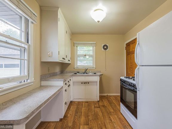 2nd image of 5421 Winnetka Ave N