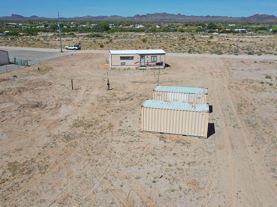 1st image of 28349 Desert Heights Dr