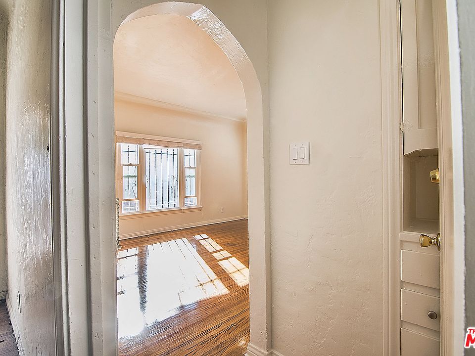 1st image of 367 N Curson Ave #8A