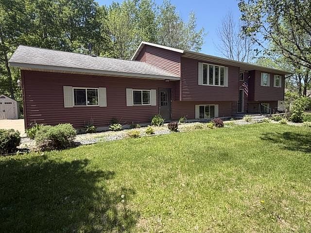 1st image of 425 OWEN STREET