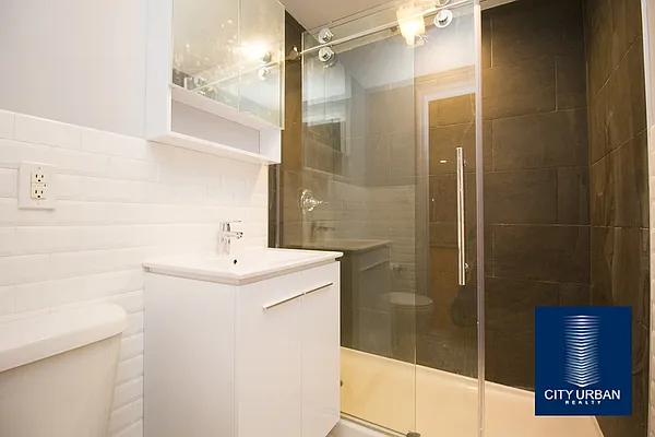 Rented by Michael Alvandi, LREB | media 5