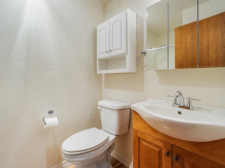 7794 Skansie Ave — Photo 7