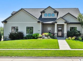 9600 Del Rio Dr, Lincoln, NE 68516