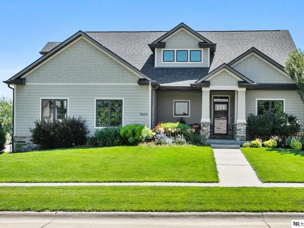 9600 Del Rio Dr, Lincoln, NE 68516