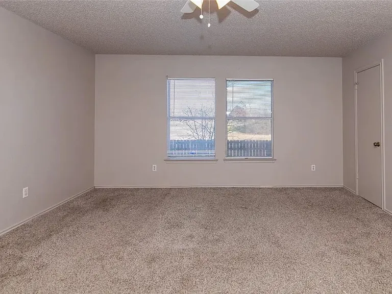 12931 Heyerdahl Dr — Photo 15