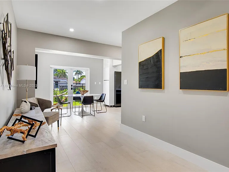 6428 SW 23rd St — Photo 18
