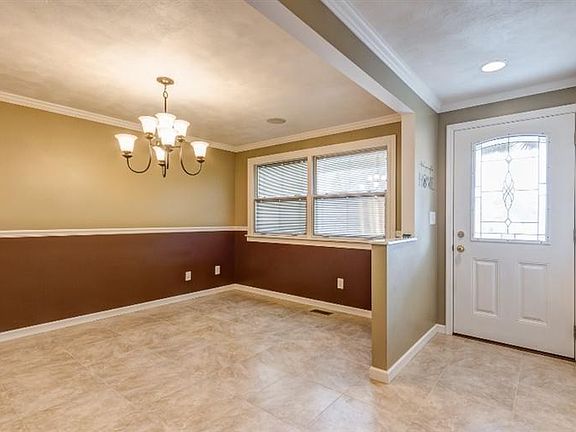 4th image of 520 Hamilton Ave