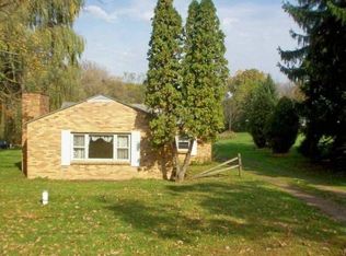 6507 Clark Rd, Bath, MI 48808