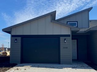 2438 Colton Ave #2412, Yankton, SD 57078