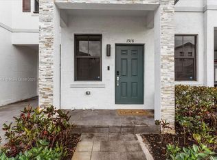 1918 SW 5th Blvd, Fort Lauderdale, FL 33312