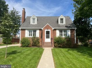 2855 Rogers Dr, Falls Church, VA 22042