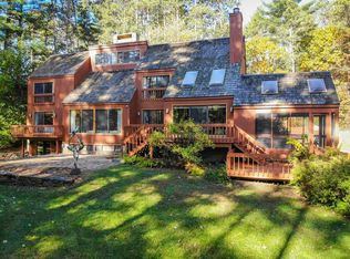 49 Milne Cove Rd, Carlisle, MA 01741