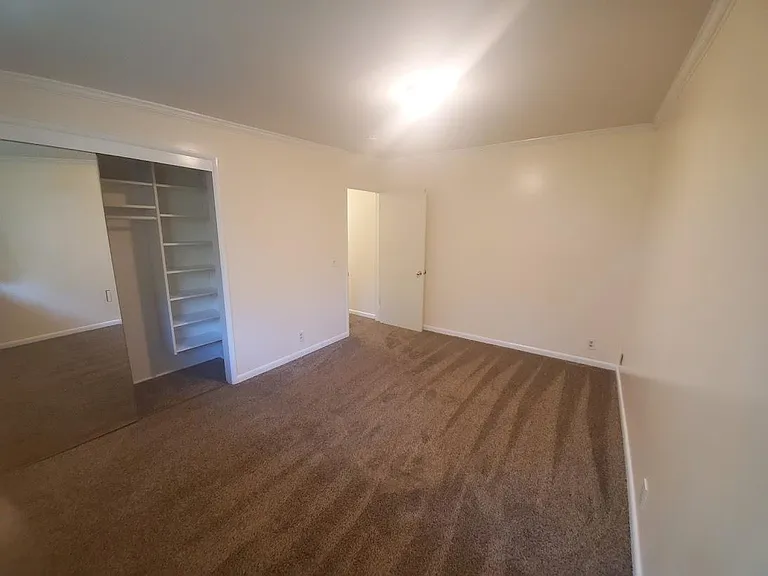 1728 E 3990 S — Photo 7