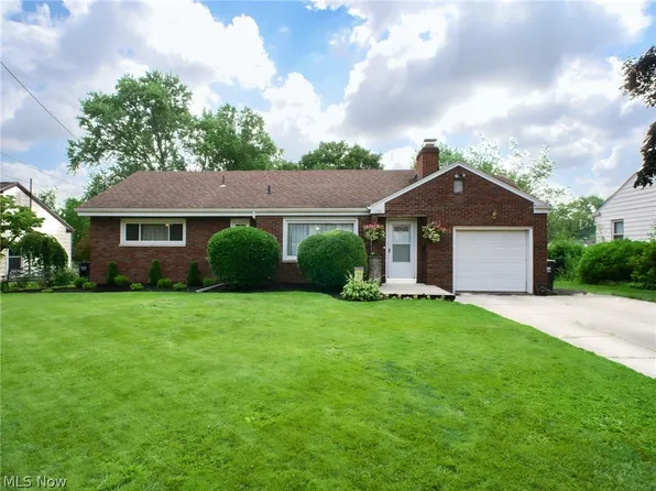 135 S Beverly Ave, Youngstown, OH 44515