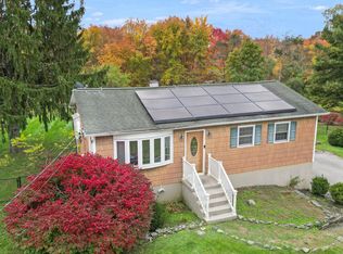 5 Quaker Hill Drive, Hyde Park, NY 12538