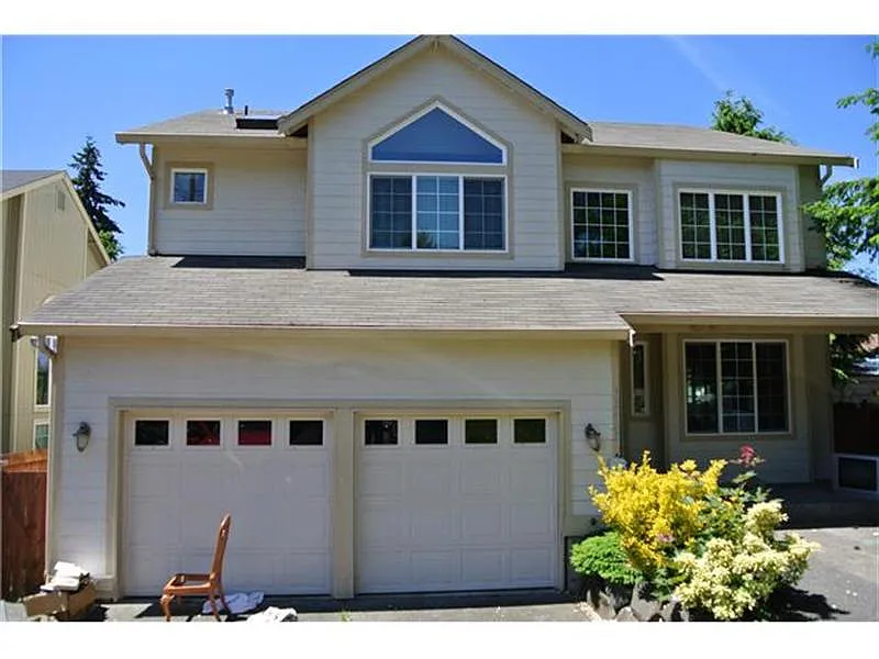 13425 8th Ave S photo 1